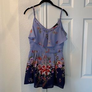 Floral romper size L